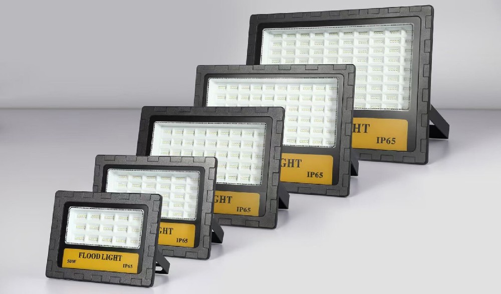 LED FLOODLIGHT